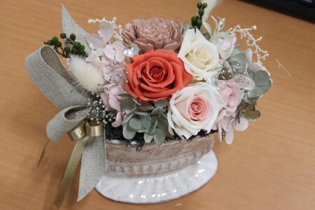 クワガタの横に クワガタの横に